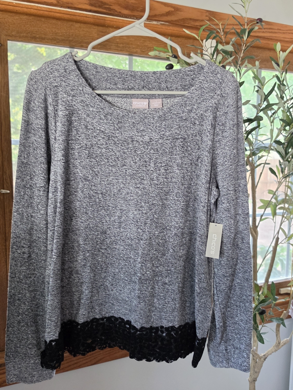 Chico's Gray Long Sleeve Knit Top with Black Lace Trim